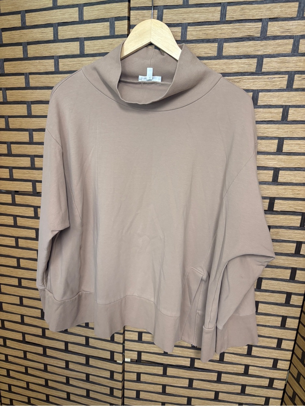 Haven Well Within Tan Sweatshirt Size XXL